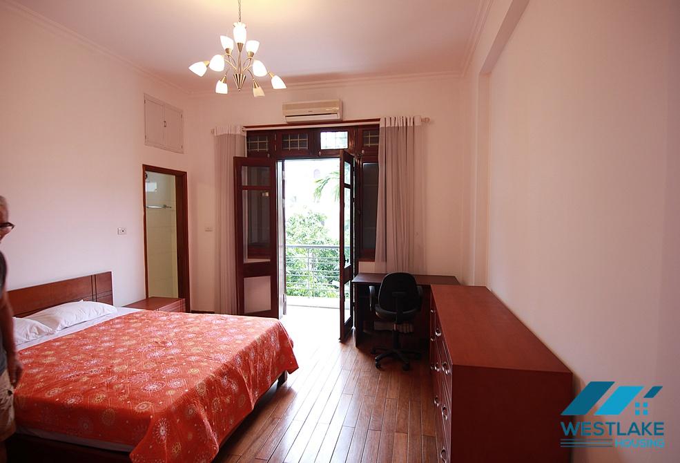 Good quality 02 bedrooms apartment for rent in Tay Ho, Ha Noi