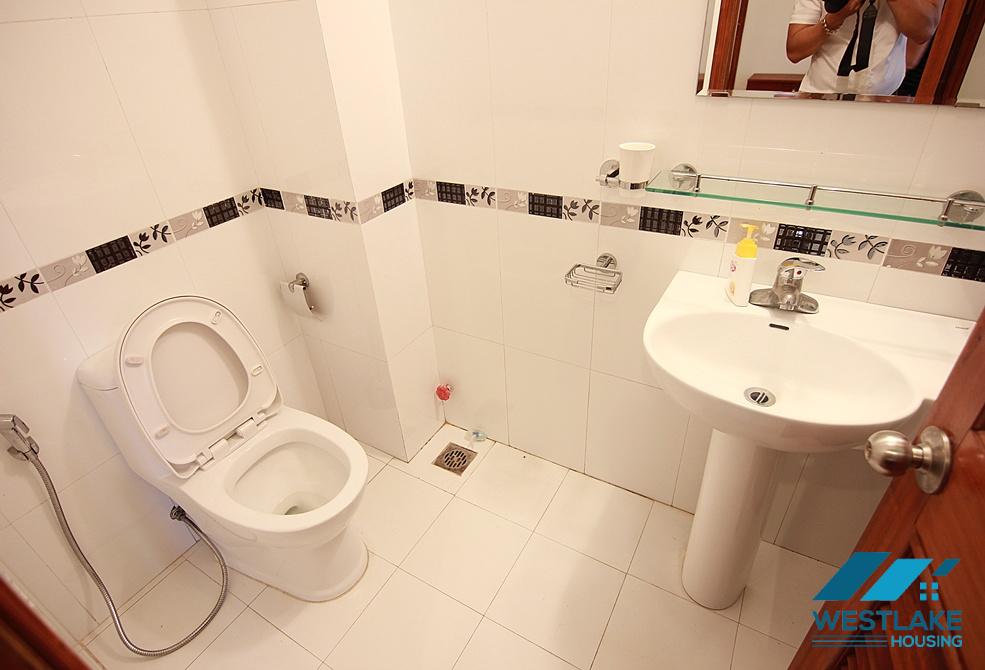 Good quality 02 bedrooms apartment for rent in Tay Ho, Ha Noi