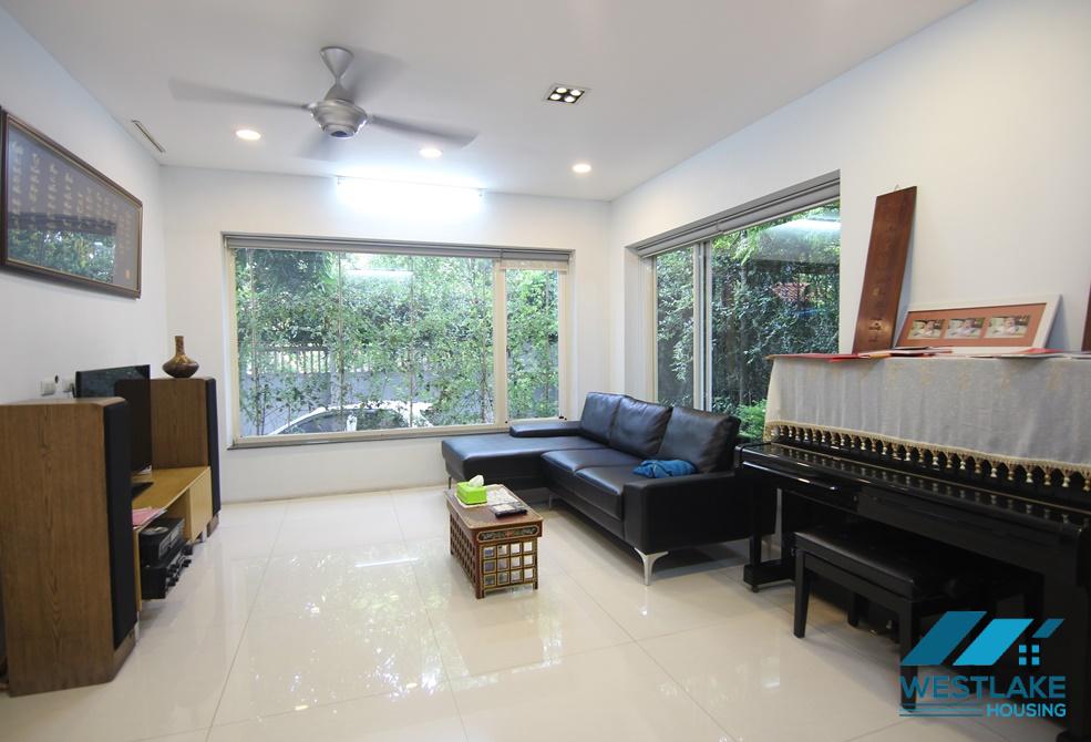 A nice 4 bedroom house with front yard for rent in Nghi Tam, Tay Ho