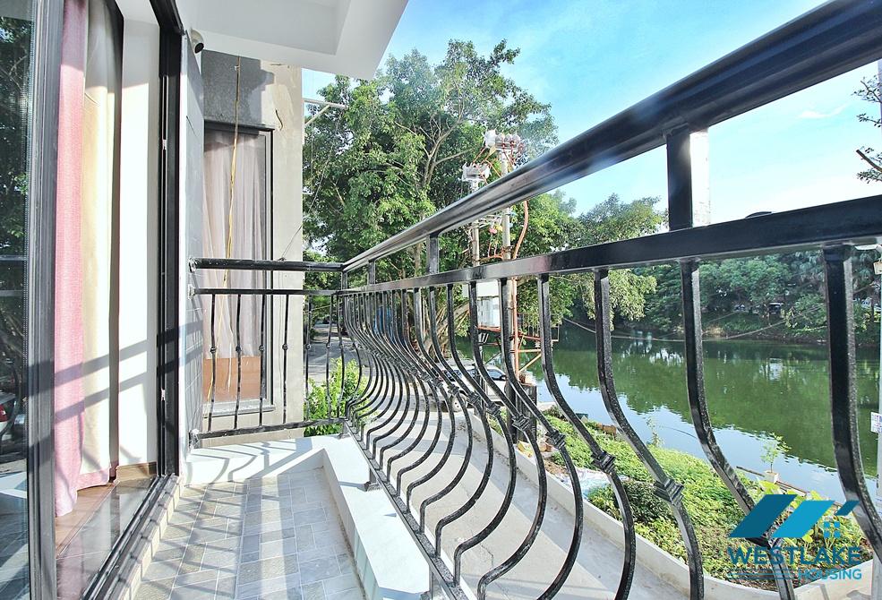 Lake view one bedroom apartment for rent in Tu Hoa street,Tay Ho, Ha Noi