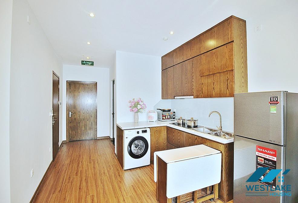 Beautiful one bedroom apartment for rent on Tu Hoa street, Tay Ho, Ha Noi