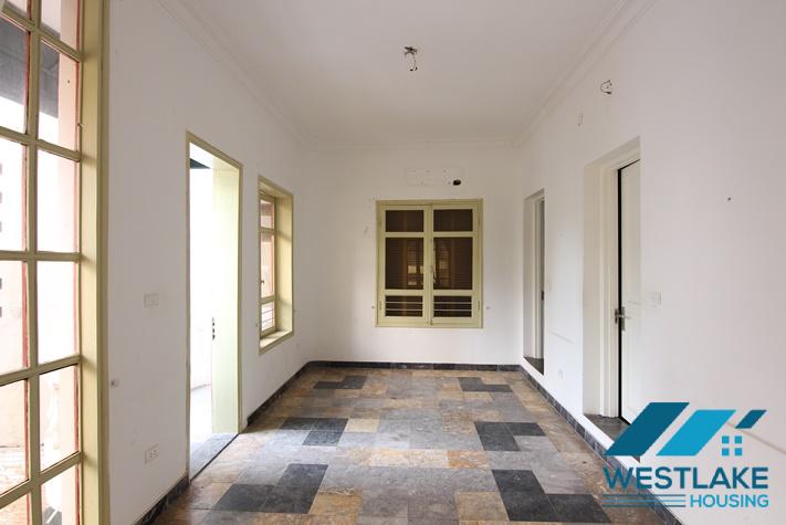 Cho Thuê Nhà Có Sân Rộng Thoáng, Vị Trí Đẹp Rất Phù Hợp Để Làm Quán Cà Phê, Nhà Hàng Tại Tây Hồ, Hà Nội Cho Thuê Nhà Có Sân Rộng Thoáng, Vị Trí Đẹp Rất Phù Hợp Để Làm Quán Cà Phê, Nhà Hàng Tại Tây Hồ, Hà Nội