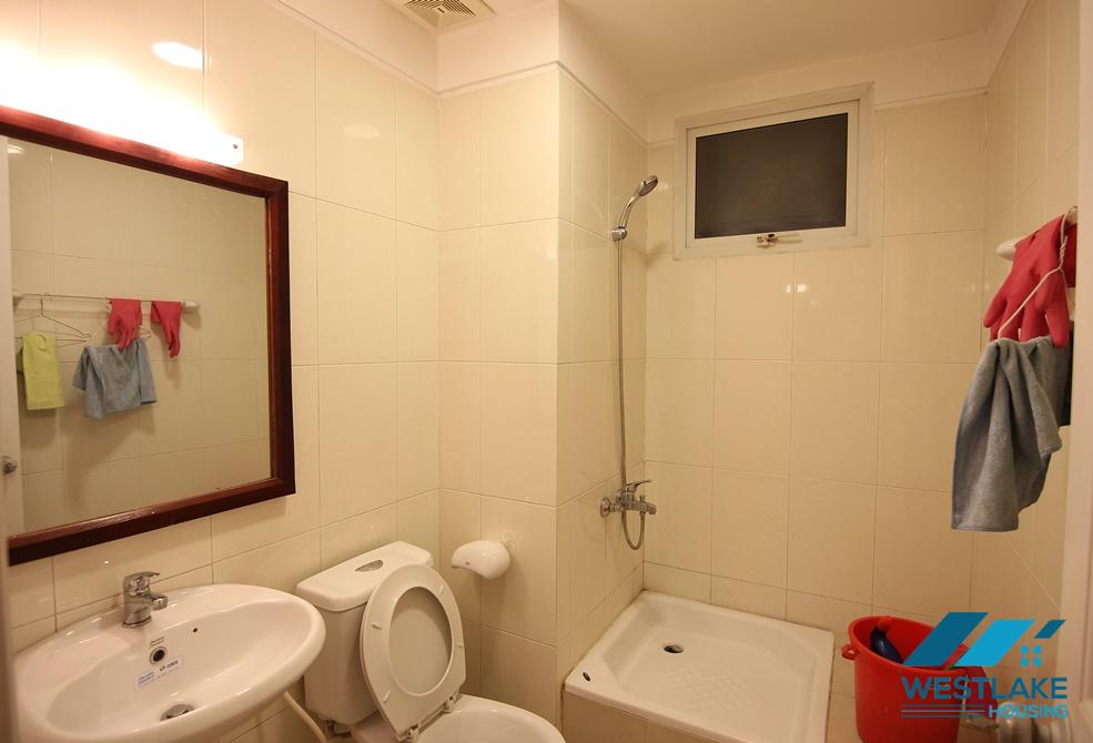 Cho thuê căn hộ 3 phòng ngủ diện tích lớn tại tòa E, Ciputra
