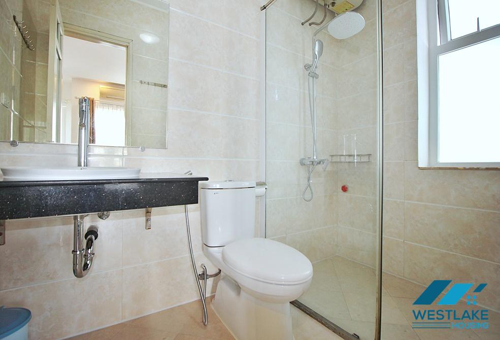 Affordable price 02 bedrooms apartment for rent in Tu Hoa area, Tay Ho, Ha Noi