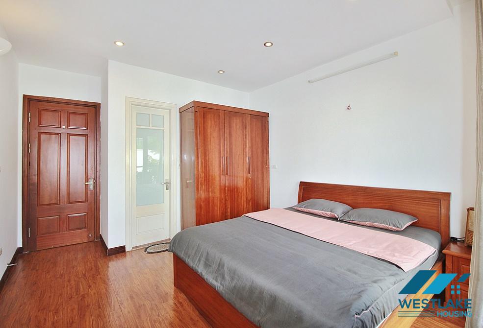 Affordable price 02 bedrooms apartment for rent in Tu Hoa area, Tay Ho, Ha Noi