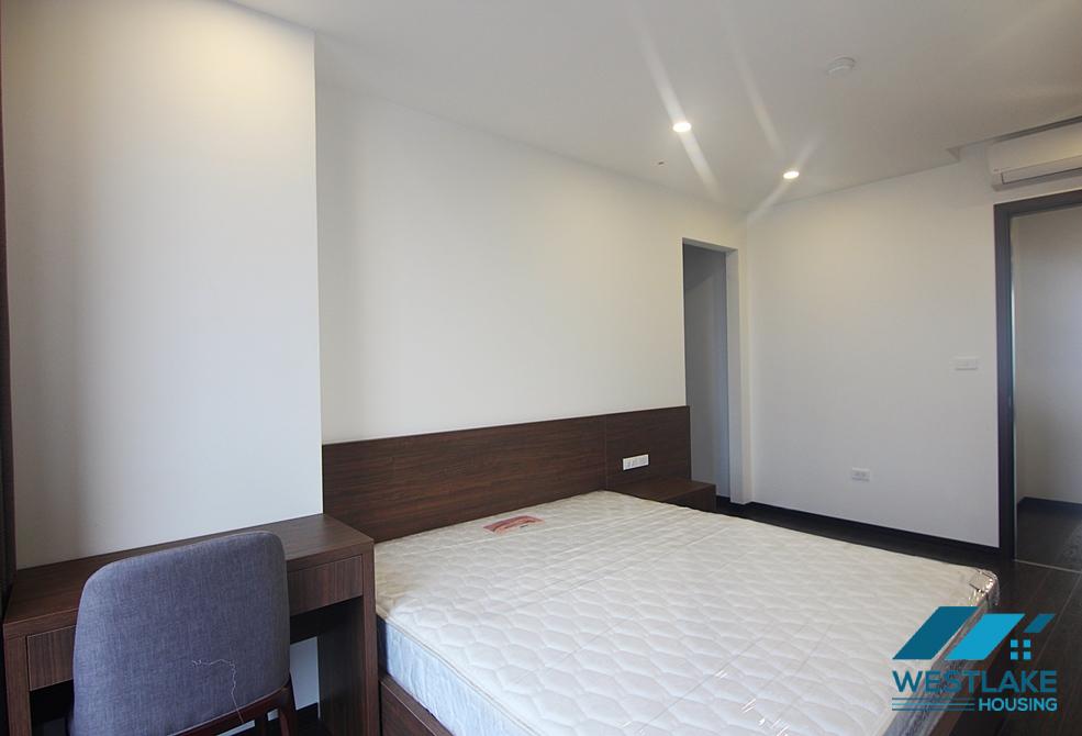 Cho Thuê Căn Hộ 2 Phòng Ngủ Mới Đẹp, Hiện Đại, Ban Công View Hồ Sáng Thoáng Tại Đường Tô Ngọc Vân, Tây Hồ, Hà Nội