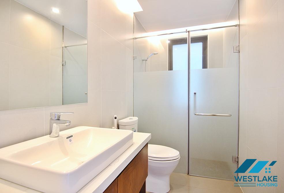 Lake view two bedrooms apartment for rent on Tu Hoa street, Tay Ho, Ha Noi