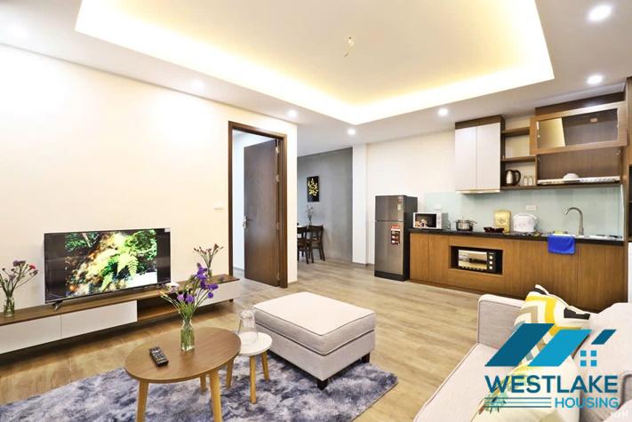 Cho Thuê Căn Hộ 2 Phòng Ngủ Mới Đẹp, Hiện Đại View  Hồ Sáng Thoáng Tại Âu Cơ Tây Hồ, Hà Nội