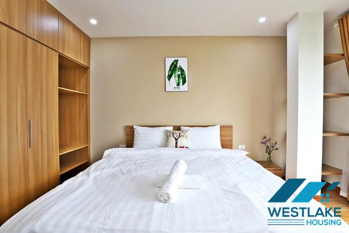 Căn Hộ 2 Phòng Ngủ Mới Đẹp , Hiện Đại View Hồ Thoáng Sáng Cho Thuê Tại Âu Cơ Tây Hồ, Hà Nội