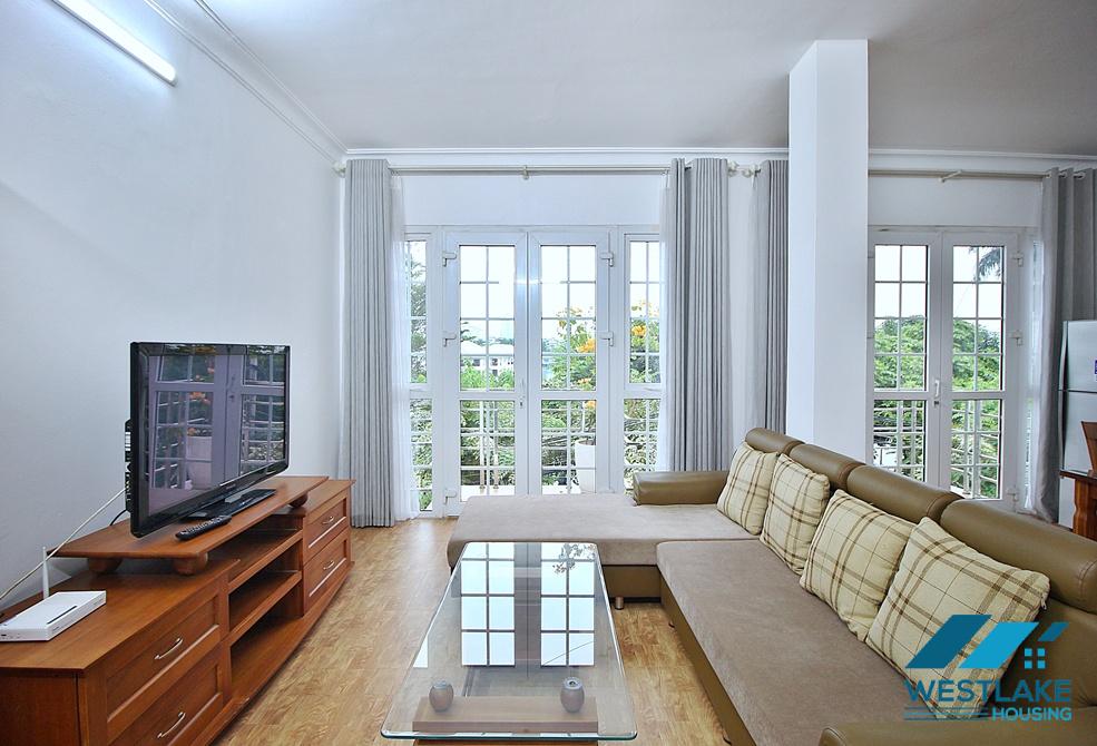  A spacious 01 bedroom with nice view in Tu Hoa area, Tay Ho, Hanoi