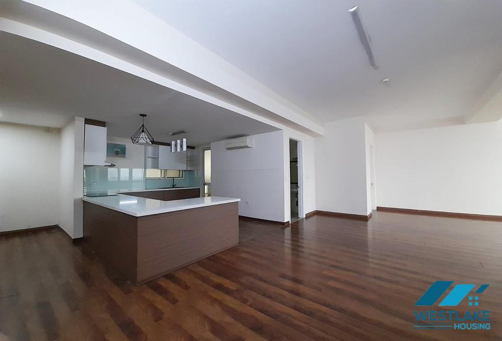 Unfurnished, spacious 4 bedroom apartment for rent in E Tower, Ciputra, Tay Ho, Ha Noi Unfurnished, spacious 4 bedroom apartment for rent in E Tower, Ciputra, Tay Ho, Ha Noi