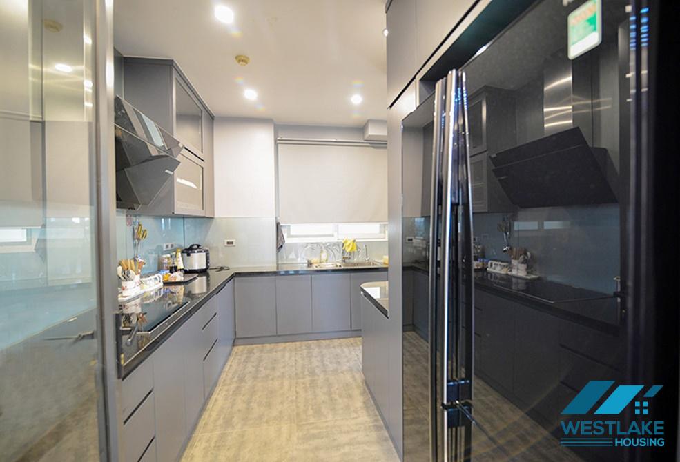 A lovely 4 beds apartment for rent in E building, Ciputra, Tay Ho ward, Ha Noi A lovely 4 beds apartment for rent in E building, Ciputra, Tay Ho ward, Ha Noi