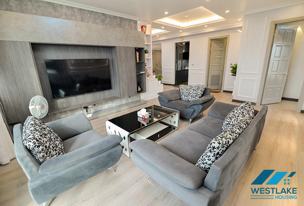 A lovely 4 beds apartment for rent in E building, Ciputra, Tay Ho ward, Ha Noi A lovely 4 beds apartment for rent in E building, Ciputra, Tay Ho ward, Ha Noi