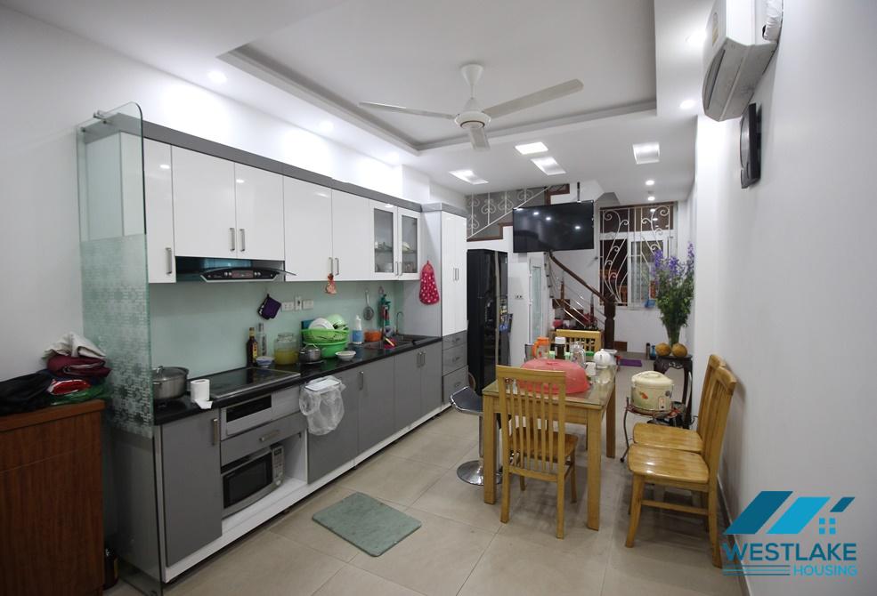 A nice 3 bedroom house for rent in Tay Ho, Ha Noi A nice 3 bedroom house for rent in Tay Ho, Ha Noi