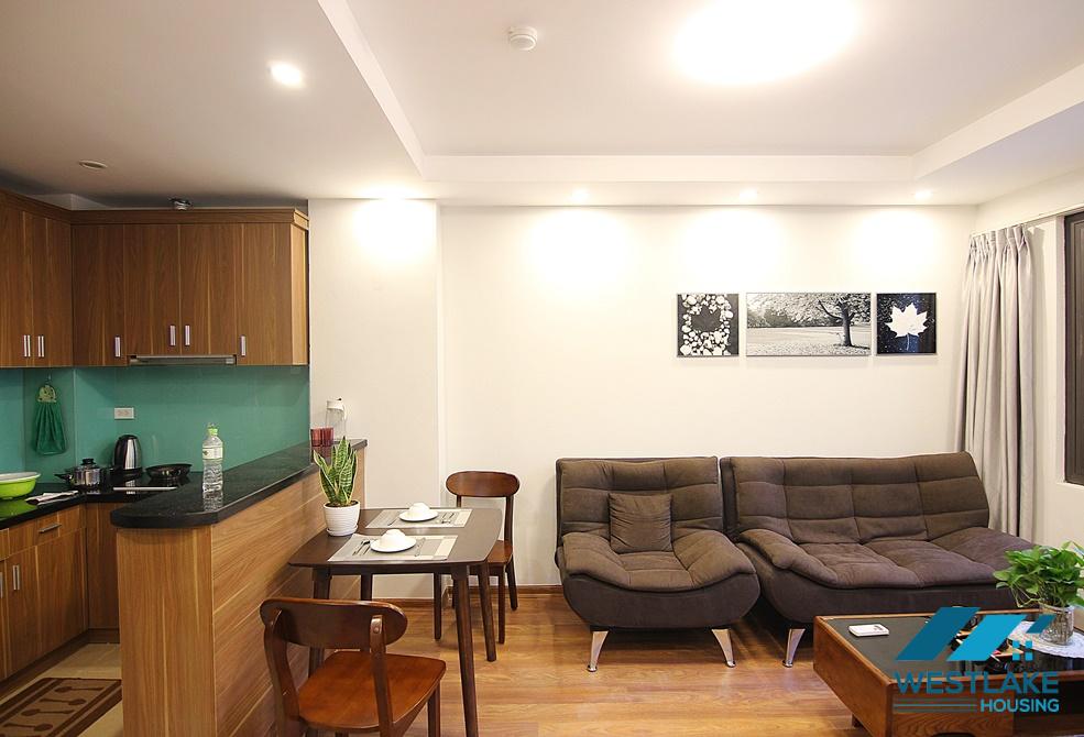 Cheap apartment with 1 bedroom seperated for rent in Tay Ho, Ha Noi