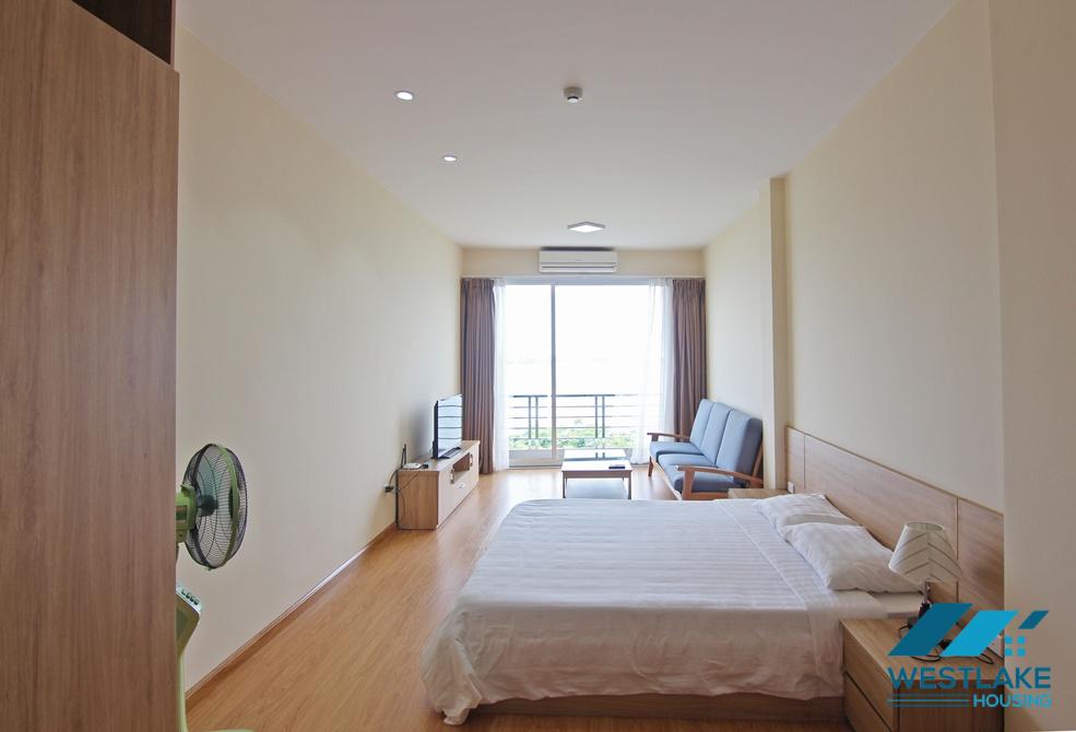 Lake view studio apartment for rent in Tay Ho, Ha Noi