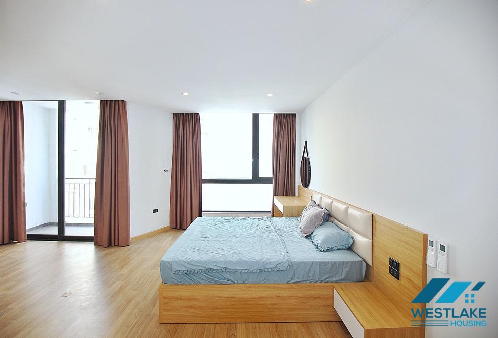 Modern and spacious one bedroom apartment for rent in Lac Long Quan area, Ha Noi