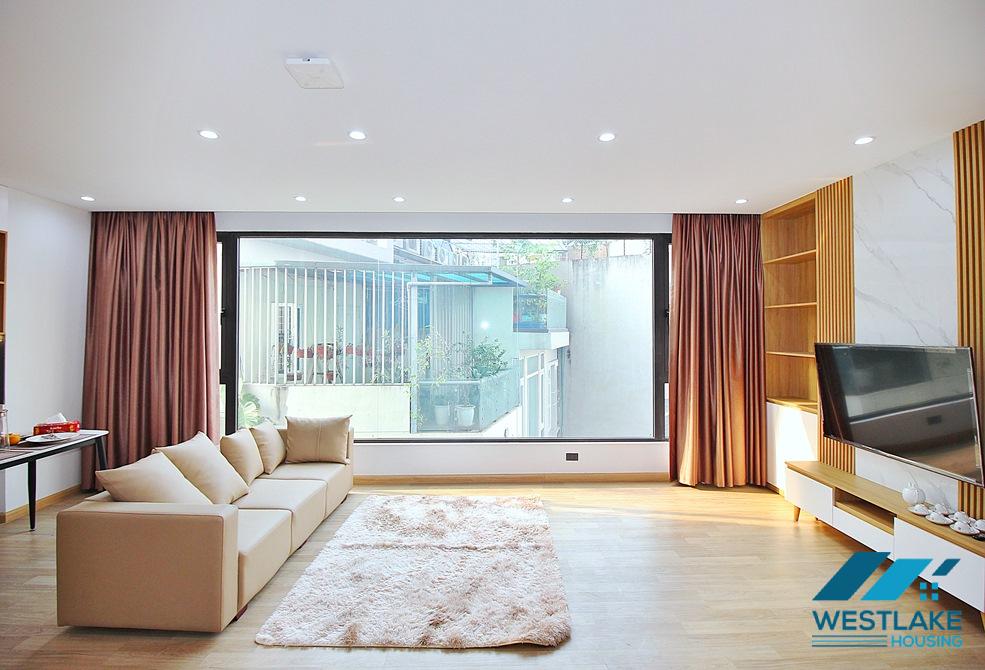 Modern and spacious one bedroom apartment for rent in Lac Long Quan area, Ha Noi