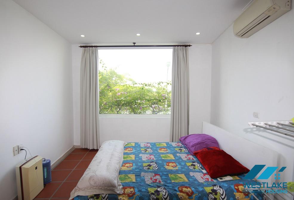 A bright lake side apartment for rent in Vu Mien, Tay Ho