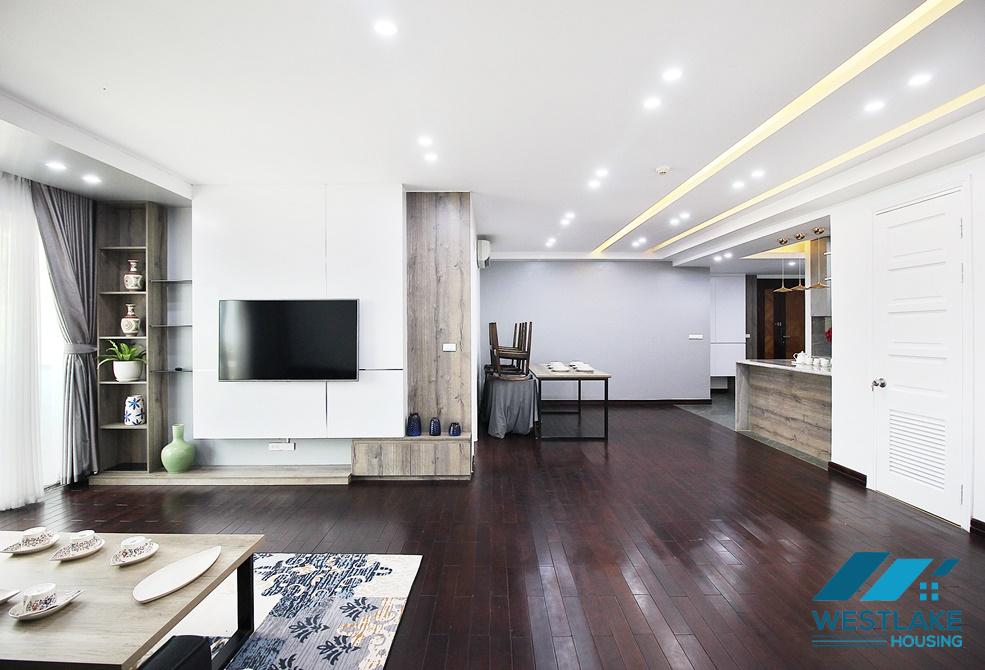 Splendid condo apartment for rent in Ciputra Complex, Tay Ho ward, Ha Noi Splendid condo apartment for rent in Ciputra Complex, Tay Ho ward, Ha Noi