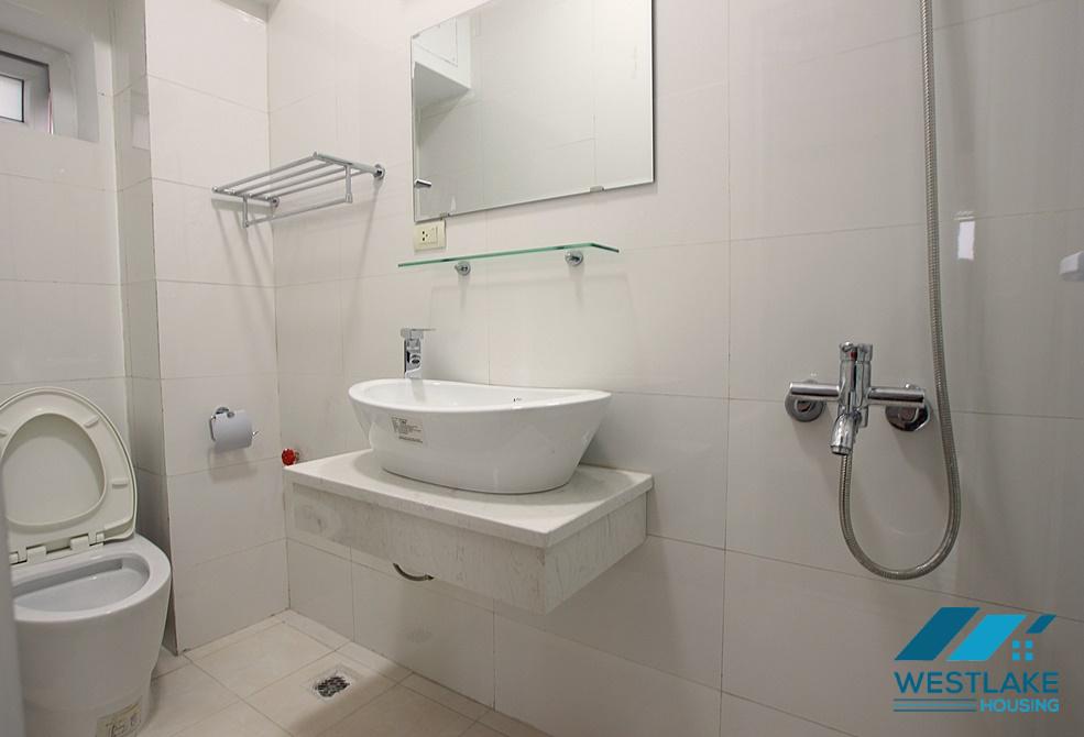 A nice 2 bedroom apartment with lake view for rent in Vu Mien, Tay Ho