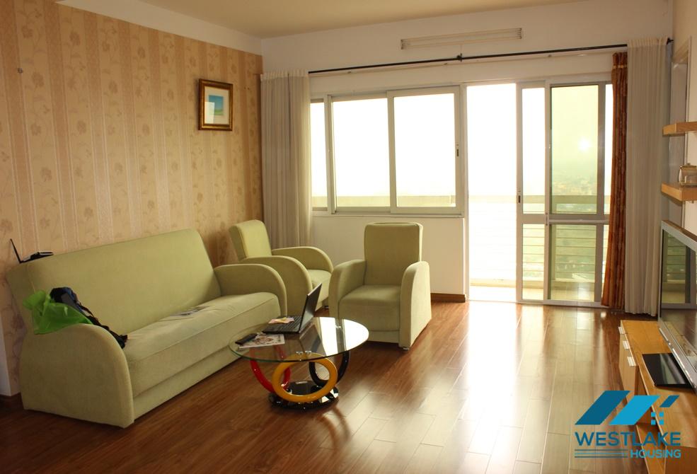 Cho thuê căn hộ 3 phòng ngủ đẹp tại tòa E, Ciputra, Hà Nội