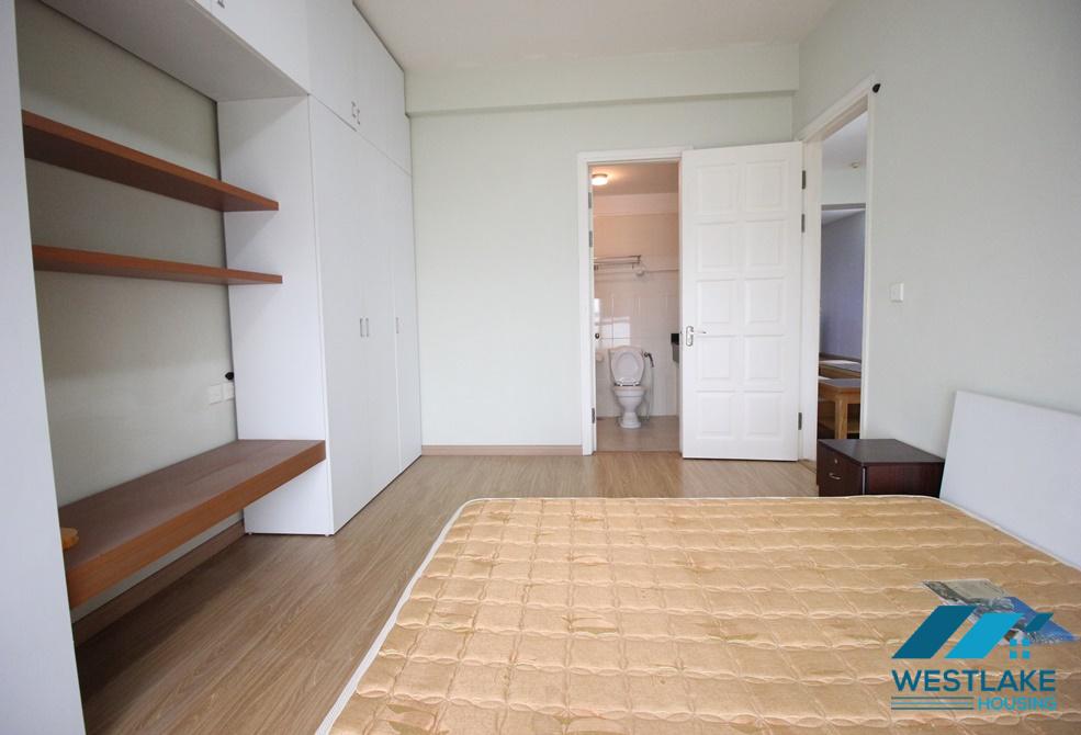 Cho thuê căn hộ 3 phòng ngủ đẹp tại tòa E, khu đô thị Ciputra, Hà Nội