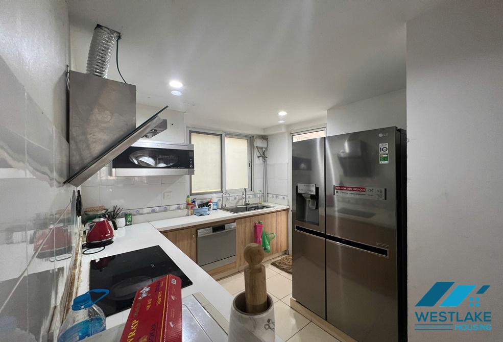 Cho thuê căn hộ Penthouse 3 phòng ngủ tại khu đô thị Ciputra, Hà Nội