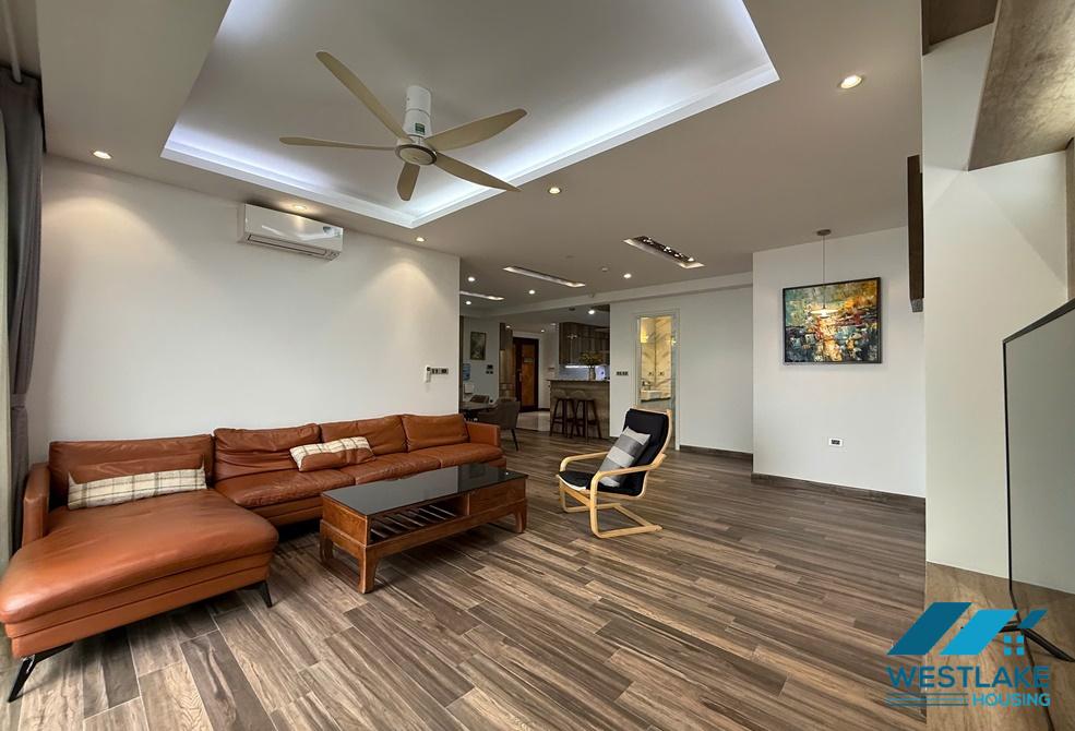 A nice and new 3 bedroom apartment for rent in Ciputra, Tay ho, Ha noi