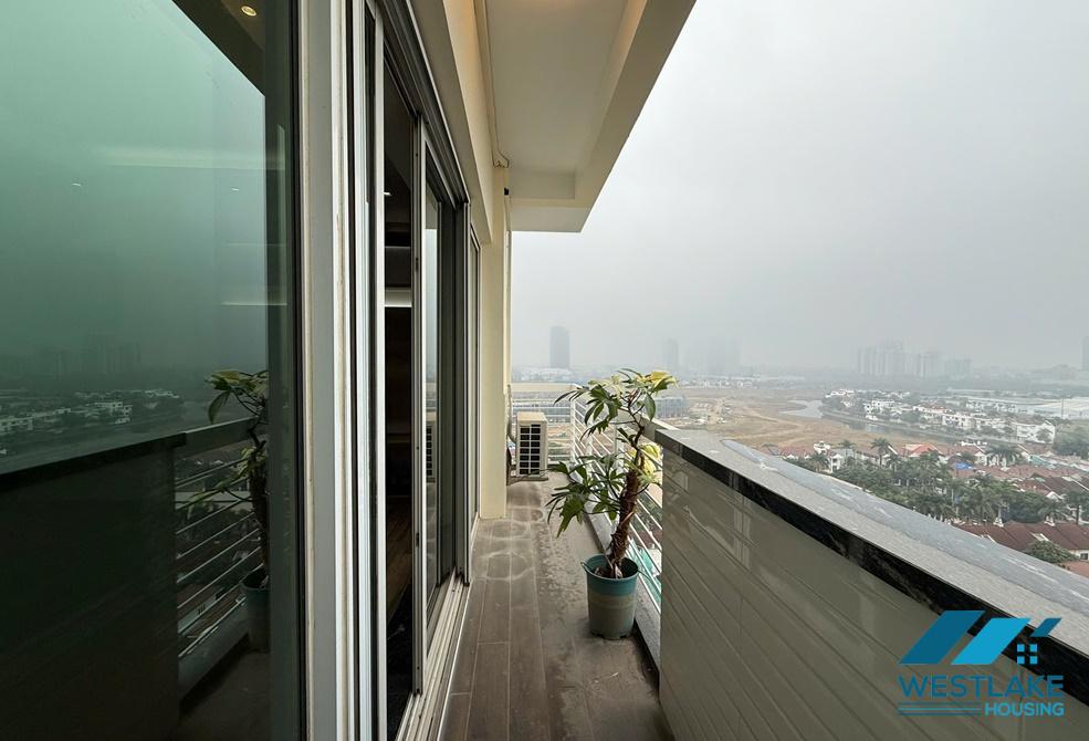 A nice and new 3 bedroom apartment for rent in Ciputra, Tay ho, Ha noi
