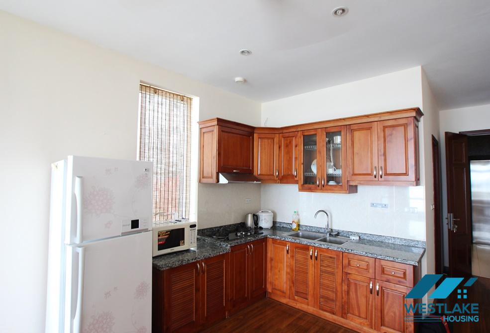 A lake view 2 bedroom apartment for lease in Yen Phu, Tay Ho