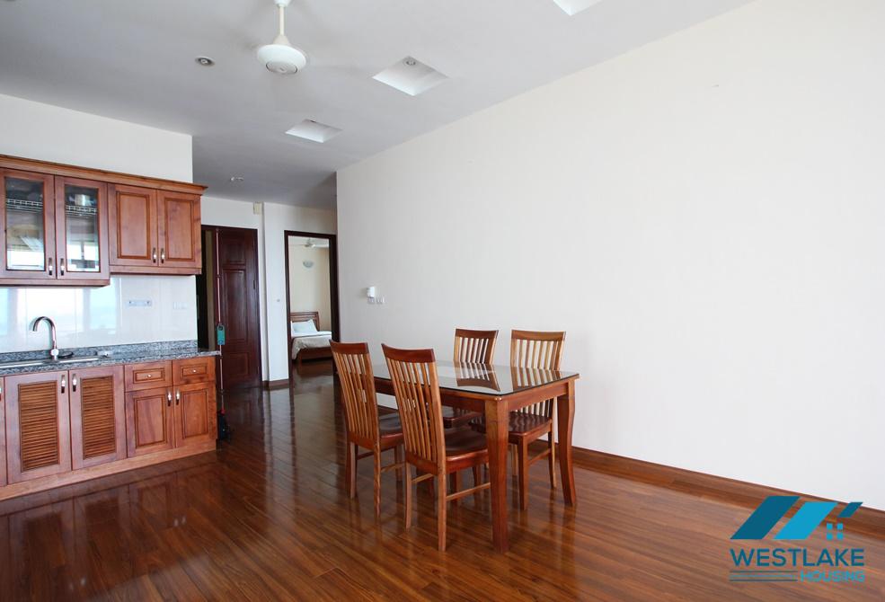 A lake view 2 bedroom apartment for lease in Yen Phu, Tay Ho