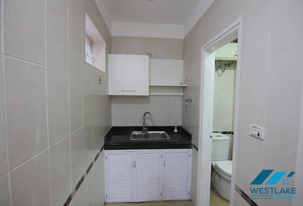 A cheap studio for rent in Vu Mien, Tay Ho, Ha Noi
