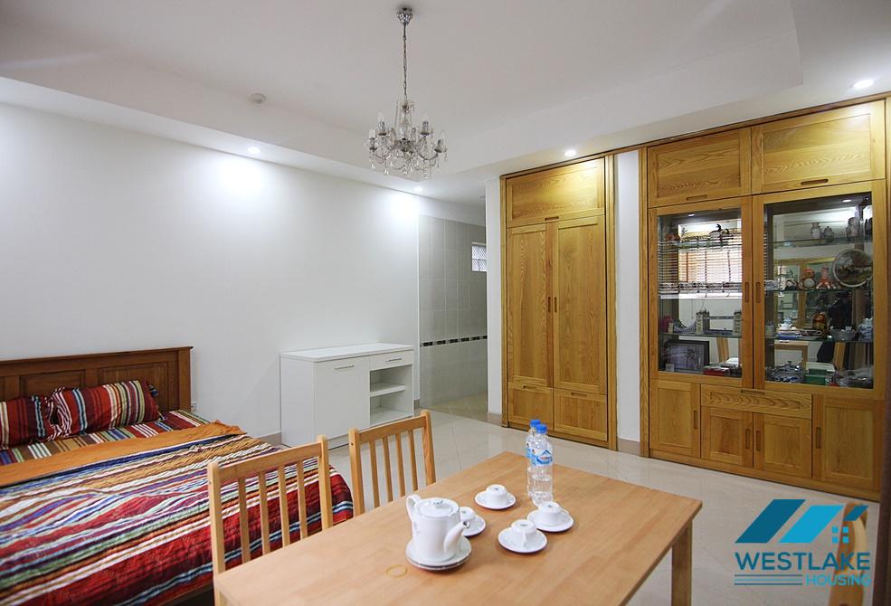 A cheap studio for rent in Vu Mien, Tay Ho, Ha Noi