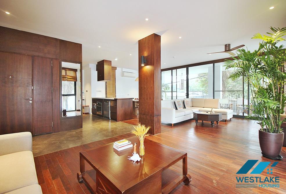 Gorgeous 3 bedrooms apartment with beautiful lake view in Tay Ho, Ha Noi