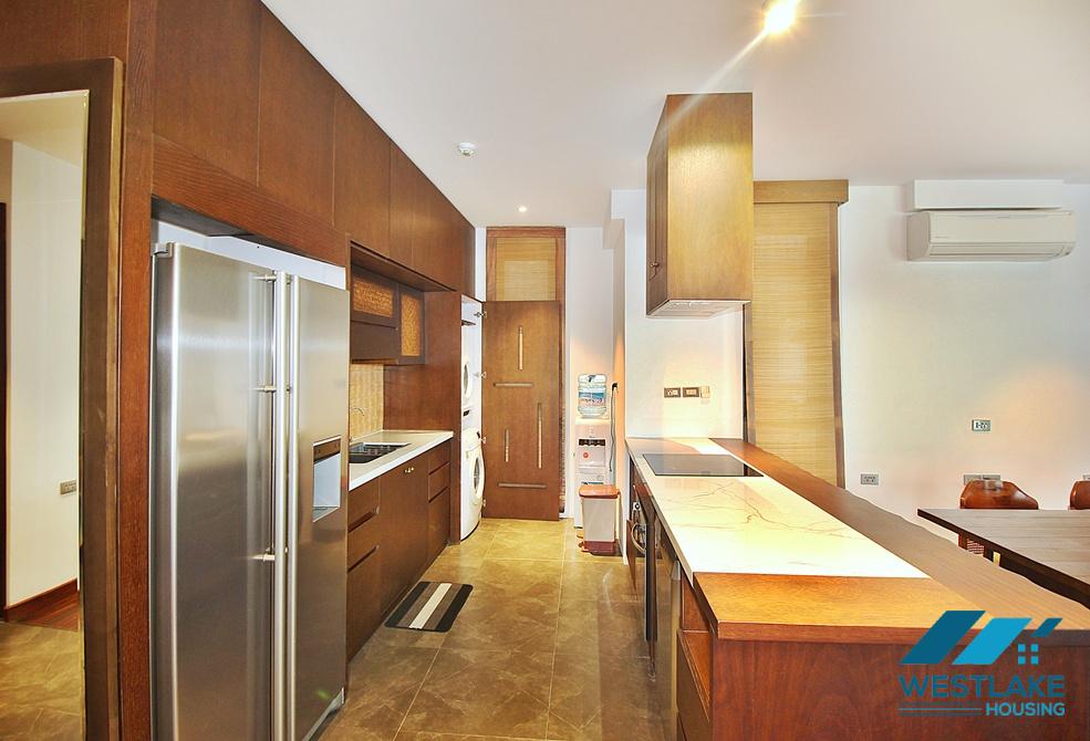 Gorgeous 3 bedrooms apartment with beautiful lake view in Tay Ho, Ha Noi