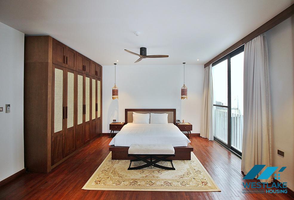 High quality 04 bedrooms apartment for rent in Xom Chua area, Tay Ho, Hanoi