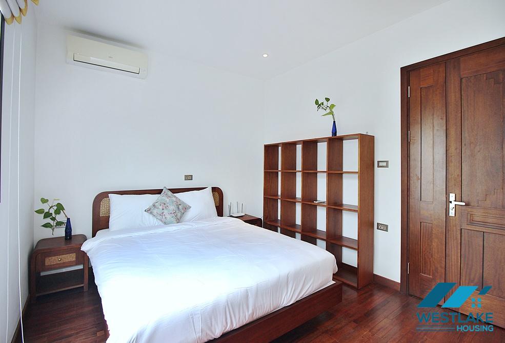 High quality 04 bedrooms apartment for rent in Xom Chua area, Tay Ho, Hanoi