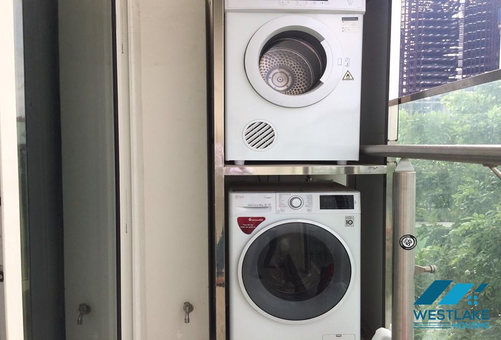 Cho thuê căn hộ 2 phòng ngủ mới và hiện đại tại khu đô thị Ciputra, Tây Hồ, Hà Nội