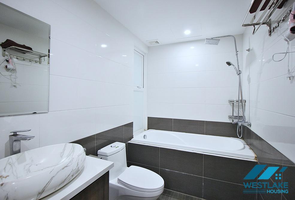Cho Thuê Căn Hộ 1 Phòng Ngủ Đẹp Tại Tô Ngọc Vân, Tây Hồ, Hà Nội