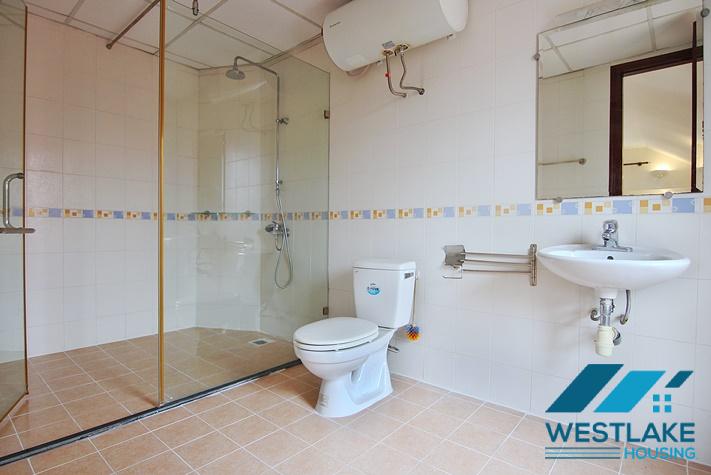 Cho Thuê Nhà 5 Phòng Ngủ Rộng Đẹp Có Hồ Bơi Tại Phố Tô Ngọc Vân, Tây Hồ, Hà Nội