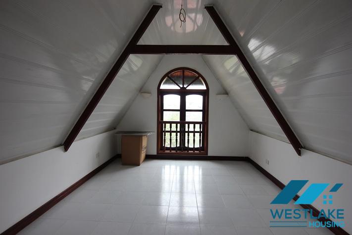 Biệt Thự 5 Phòng Ngủ Đẹp Rộn Rãi, Sáng Thoáng Cho Thuê Tại Tây Hồ, Hà Nội