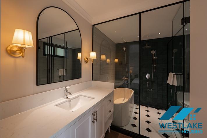 Căn Hộ 3 Phòng Ngủ Mới Hiện Đại, Ban Công Rộng View Hồ Tuyệt Đẹp Cho Thuê Tại Tây Hồ, Hà Nội