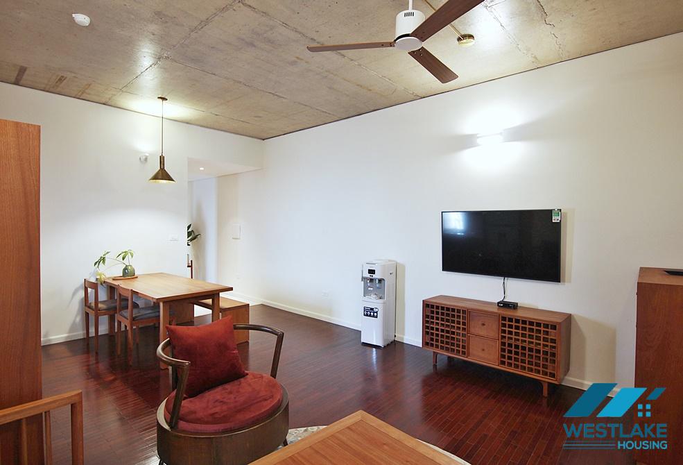 A stunning lake view 2 bedroom apartment for rent in Yen Phu, Tay Ho