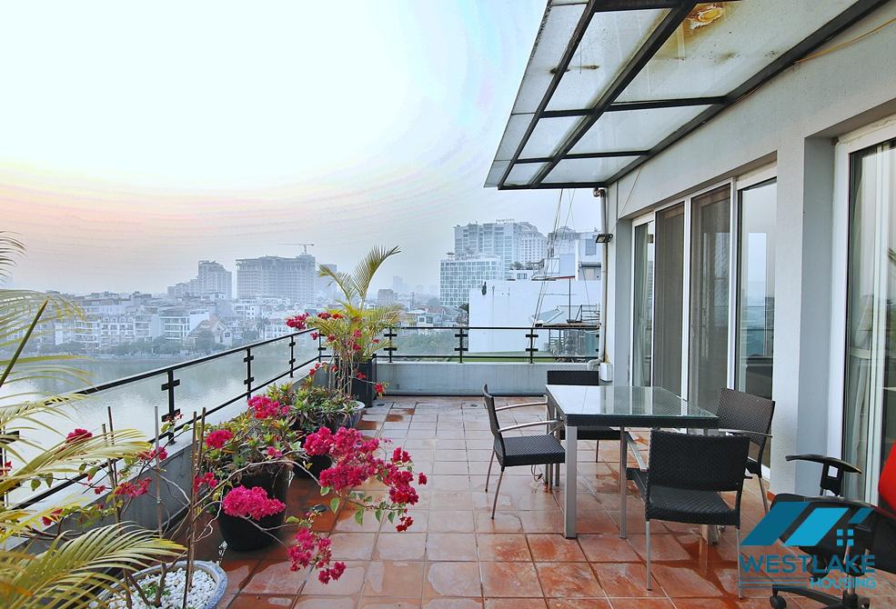 Beautiful West lake view, duplex 03 bedrooms apartment for rent in Xuan Dieu, Tay Ho, Ha Noi