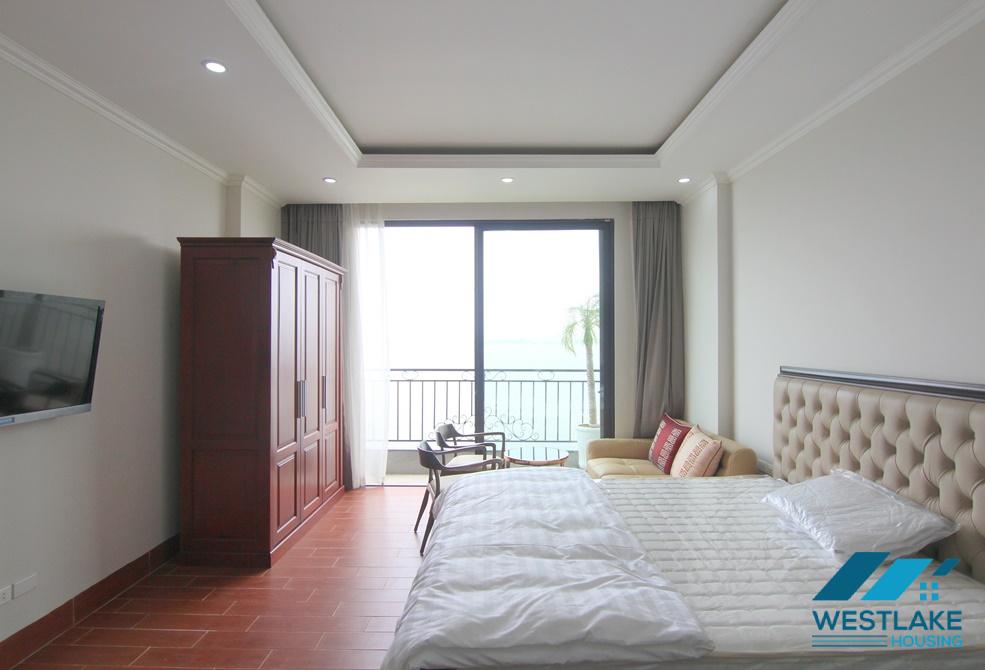 Lakeview studio apartment for rent in Vu Mien, Tay Ho