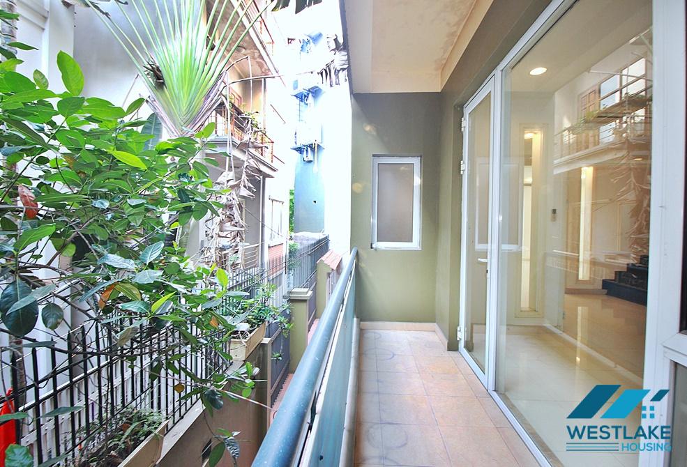 A nice 4 bedroom house for rent with big yard in Tay Ho, Ha Noi