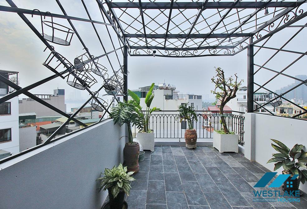 Good studio apartment for rent in Tay Ho, Ha Noi