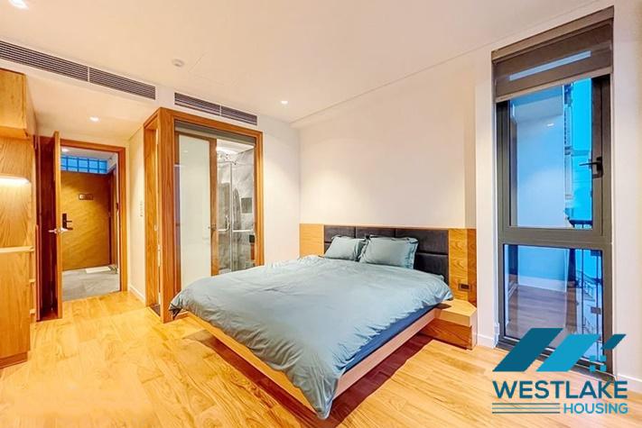 Cho Thuê Căn Hộ 3 Phòng Ngủ Mới Đẹp Hiện Đại, Ban Công Rộng, View Hồ Thoáng Mát Tại Âu Cơ, Tây Hồ, Hà Nội