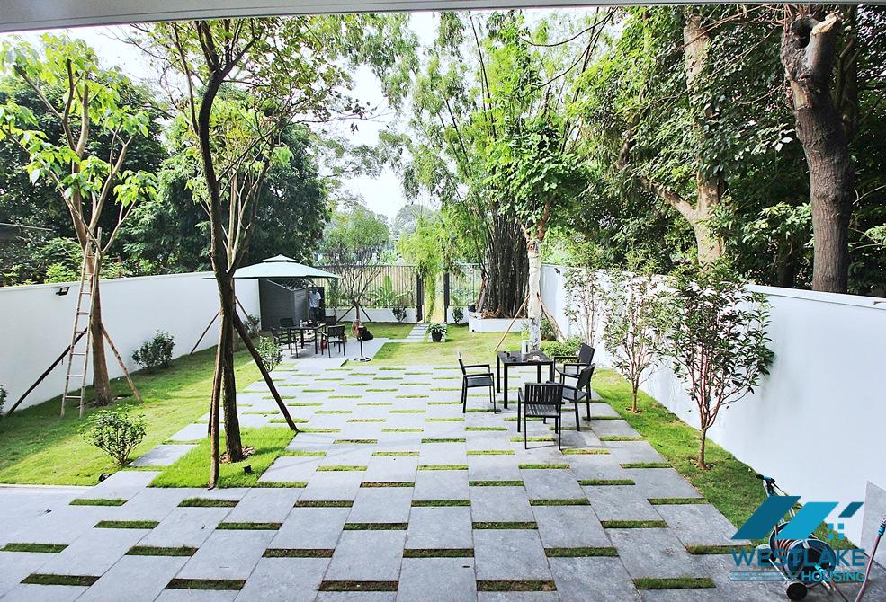  Căn Hộ 3 Phòng Ngủ Mới Đẹp Hiện Đại, Ban Công Rộng, View Hồ Thoáng Mát Cho Thuê Tại  Âu Cơ, Tây Hồ, Hà Nội